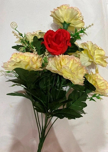 Искусственные цветы "Цветочная мелодия" Гвоздики 50см 10 цветков красные